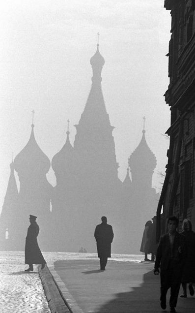 A Gentleman in Moscow